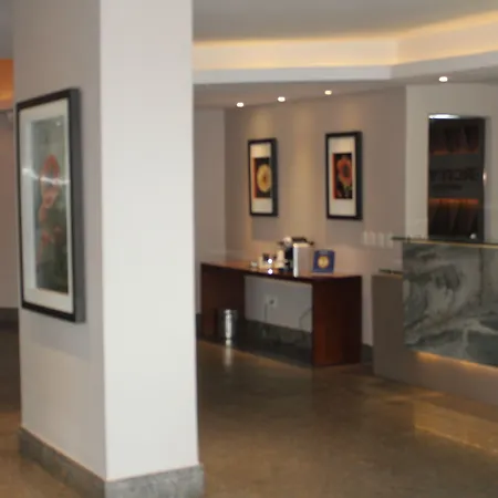 Aparthotel Flat Golden 4*