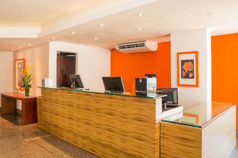 Aparthotel Flat Golden 3*